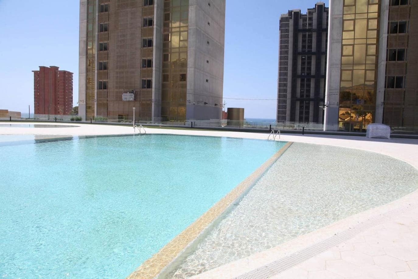 Sky Intempo Resort & Spa Benidorm Apartment Exterior photo